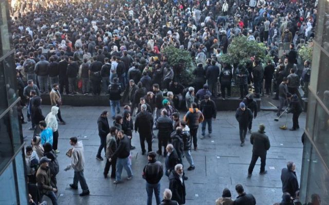 IRAN: Al menos 29 muertos en protestas por crisis económica