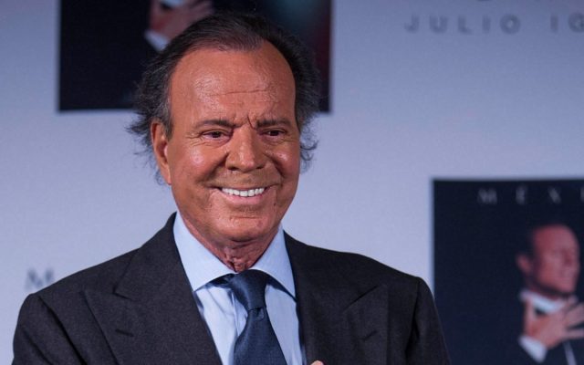 MADRID: La Fiscalía archiva denuncia contra Julio Iglesias