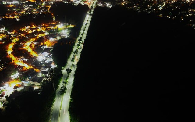 RD Vial refuerza la iluminación vial en la región Sur