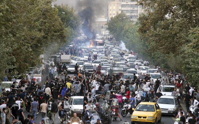 IRAN: Al menos 658 han muerto desde el comienzo de protestas