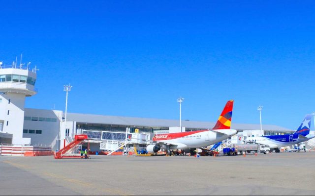 Anuncia abrirán las conexiones comerciales aéreas Venezuela