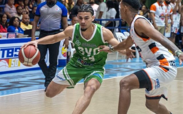 Savica comanda serie final del Torneo Basket Superior Higüey