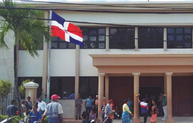 HIGUEY: Acusan una familia de secuestro, extorsión y lavado