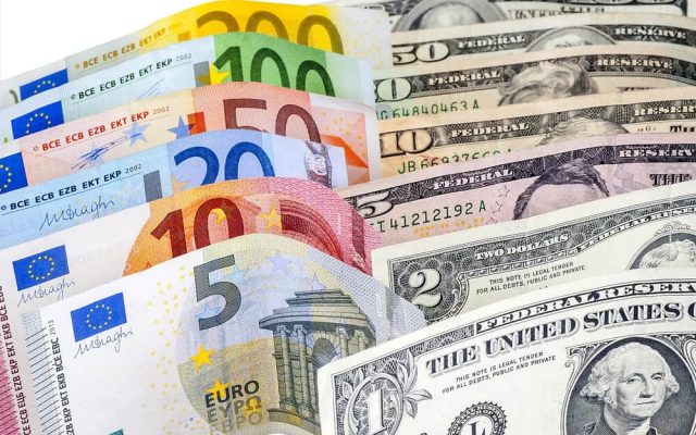 Dólar subió 16 centavos y euro 38; eran vendidos a 63.26 y 76.74