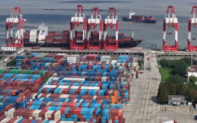 China alcanzó superávit récord US$1,2 billones en el año 2025