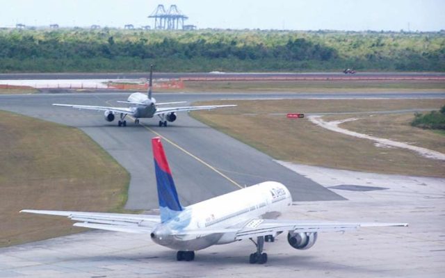 IDAC dice la RD registra cifras históricas en turismo y aviación
