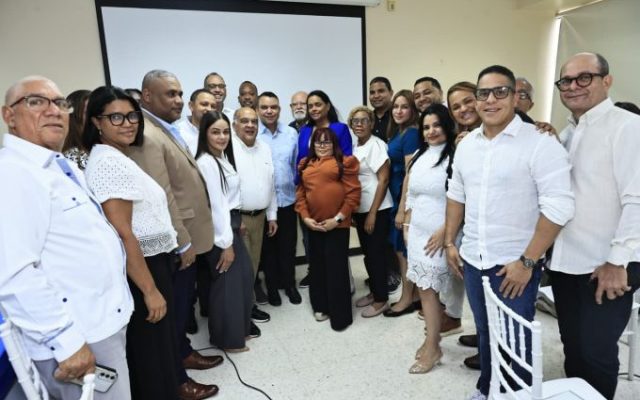 Director del SNS supervisa el hospital regional de SFM
