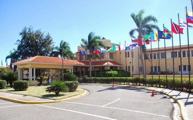 Cancillería Pide a dominicanos en Venezuela a extremar precauciones