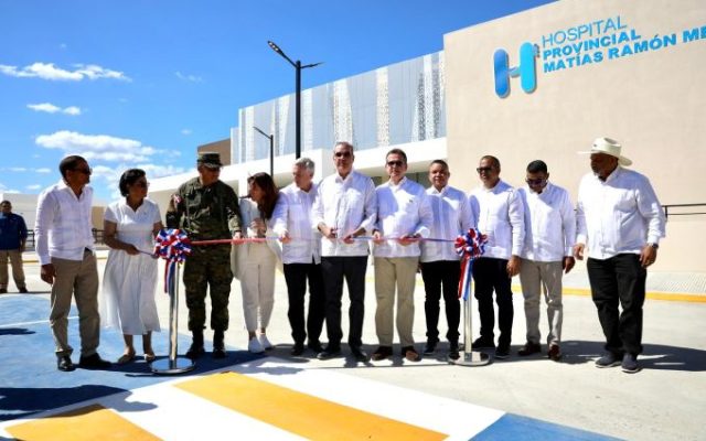 DAJABON: Presidente entrega un hospital y obras hidráulicas