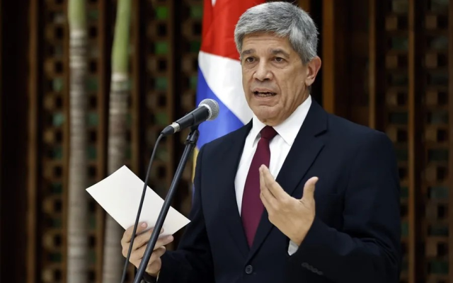 Cuba niega se esté diseñando mesa “negociación” con EE.UU.