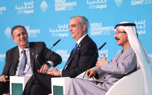 Dice ubicación y estabilidad RD favorece comercio internacional