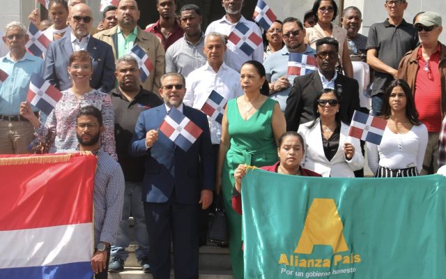 Alianza País en su 15 aniversario reafirma compromiso con la RD