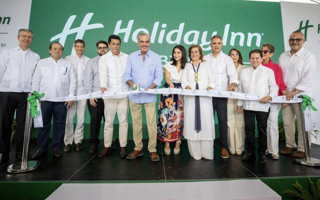Presidente asiste inauguración hotel US$26 mm en Puerto Plata