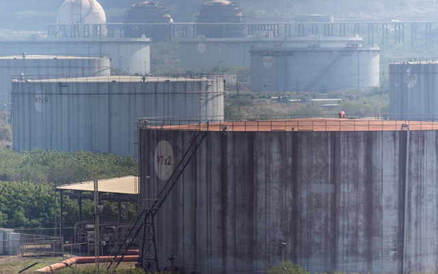 EE.UU. autoriza operaciones de cinco petroleras en Venezuela