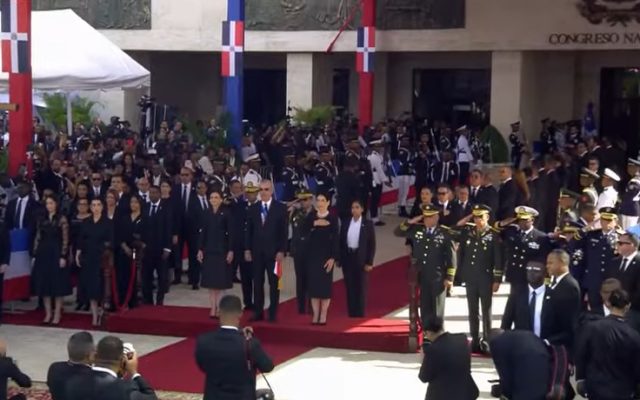 VEA AQUI: Incidencias del acto rendición cuentas presidencial