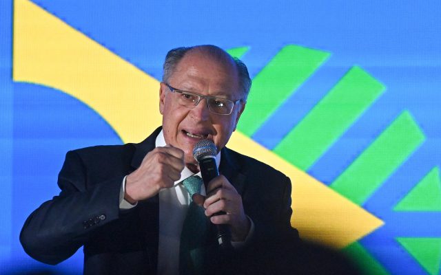 Brasil ve «muy importante» fallo judicial rechaza aranceles Trump