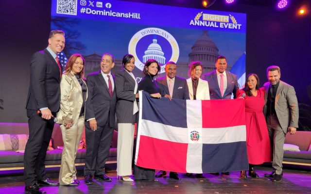 EU: Concluye con éxito octava edición Dominicanos en la Cima