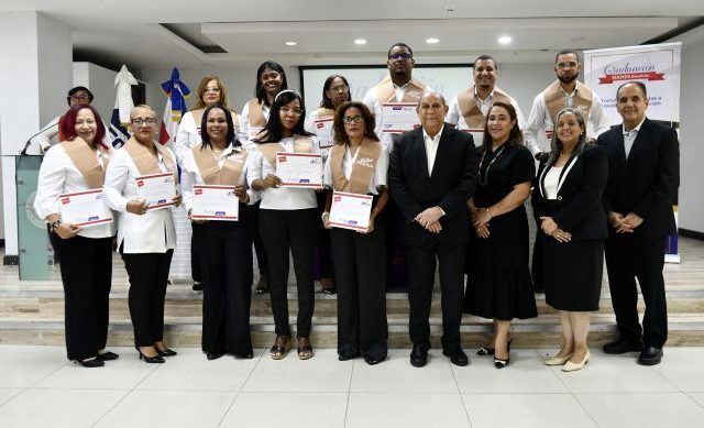INFOTEP certifica más de 300 trabajadores sector zona en SDE