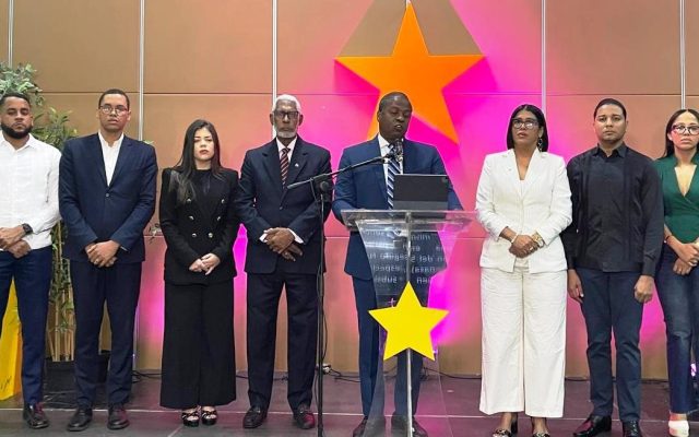PLD urge intervenir hospitales para garantizar atención digna