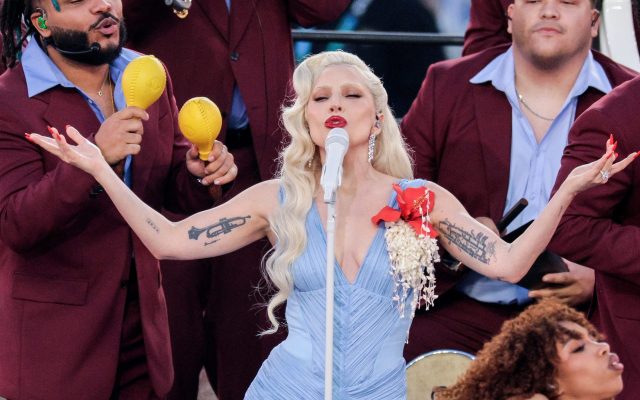 EU: Con vestido dominicano, Lady Gaga reivindica lo latino en Super Bowl