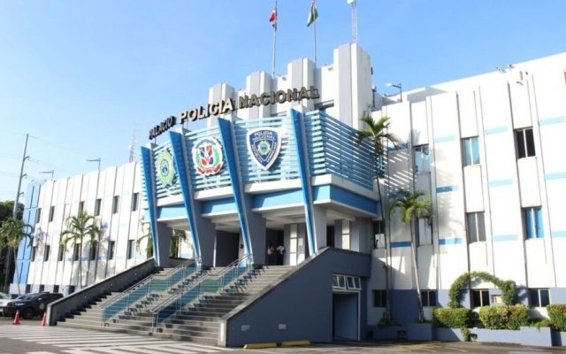 Presidente dispone cambios y ascensos en la Policia Nacional