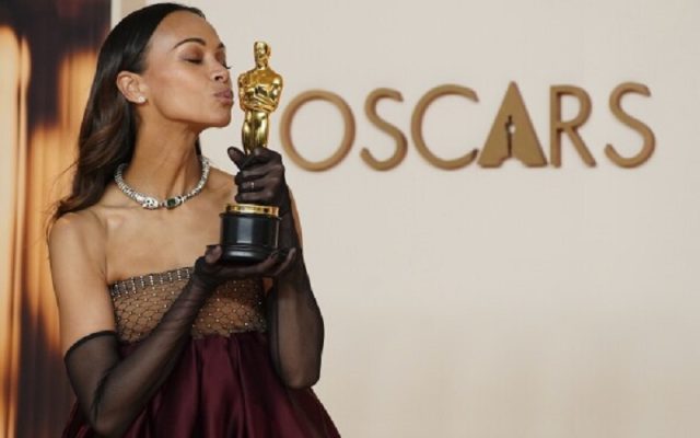 Actriz dominicana Zoe Saldaña regresará al escenario de los Óscar