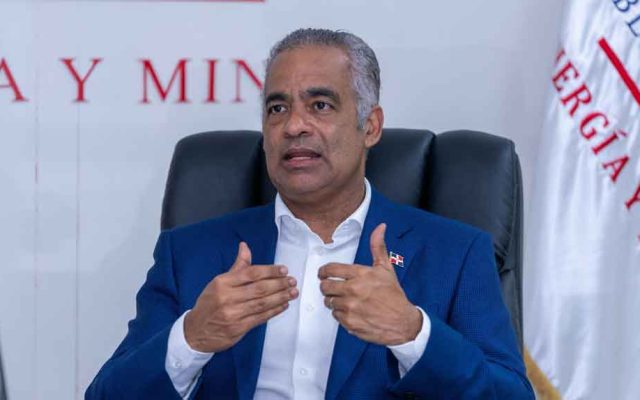 Gobierno dominicano busca minería sostenible con ley