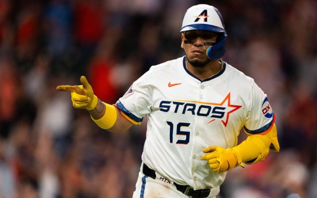Isaac Paredes y Astros pactan por US$9.35 millones y un año