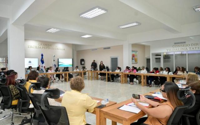 Ministerio anuncia el acceso a la justicia de mujeres dominicanas