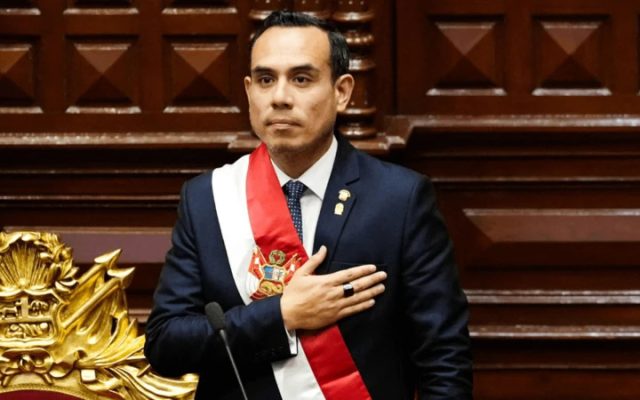 PERU: Congreso destituye al presidente interino José Jerí