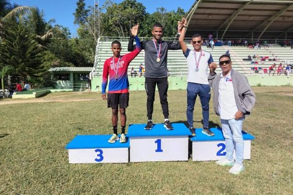 Estelares ganan oro en el Torneo Nacional Atletismo Bayaguana