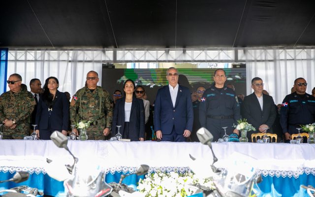 Presidente asiste a lanzamiento operativo Semana Santa 2026