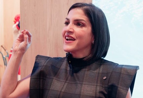 Dice España amplía inversión en sectores clave de R. Domicana