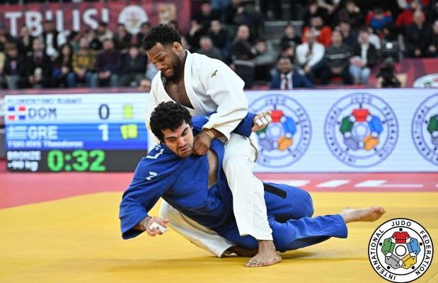 Florentino gana bronce judo Panamá; cadetes obtienen oro