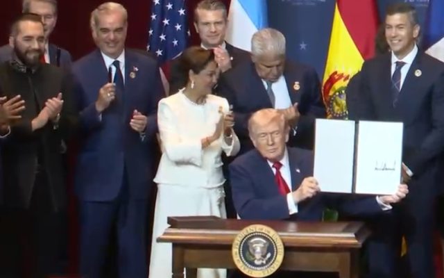 Concluye cumbre con firma de coalición militar contra narcos