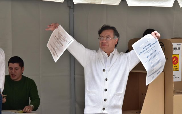 COLOMBIA: Partido de Petro se erige como la principal fuerza