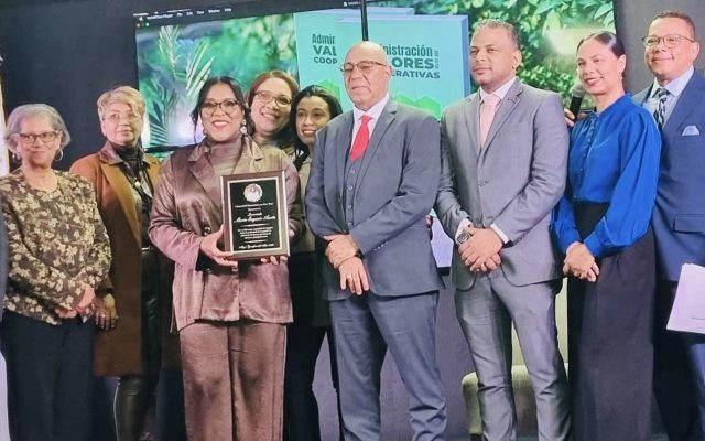 Presentan en NY un libro sobre administración de cooperativas