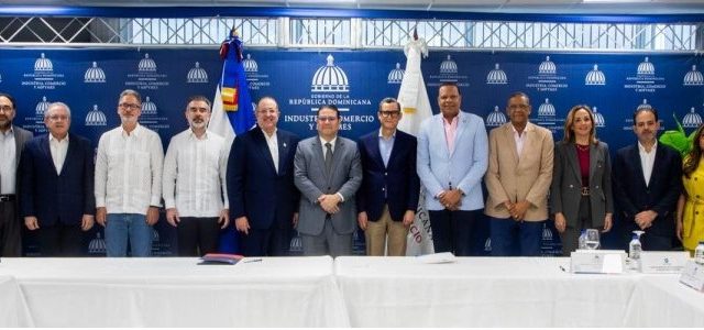 Anuncian una ofensiva contra comercio ilícito en Dominicana