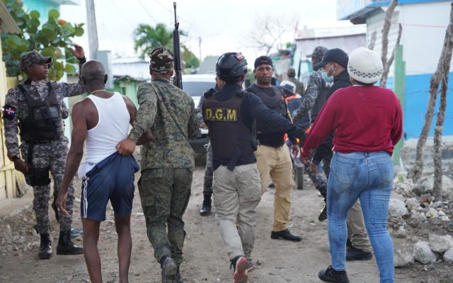DGM detiene 962 y deporta 852 indocumentados en la RD