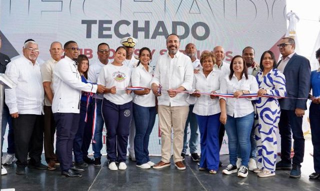 Gobierno impulsa el deporte escolar Santo Domingo Norte