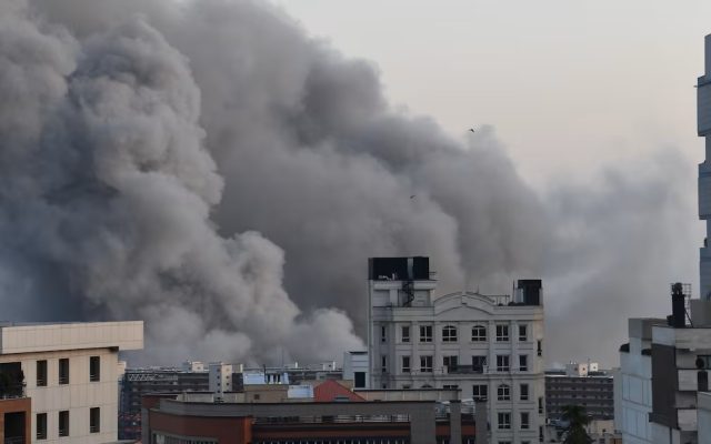Irán confirma 1.200 muertos y 10.000 heridos en ataques EEUU