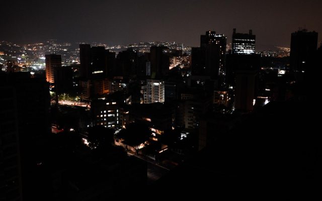 Una avería dejó sin electricidad sectores suroeste de la Capital