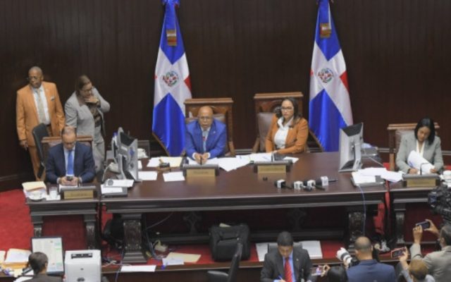 Diputados dan hachazo final a candidaturas independientes