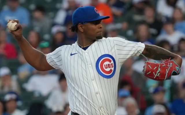 Dominicano Edward Cabrera brilla en su debut con Chicago