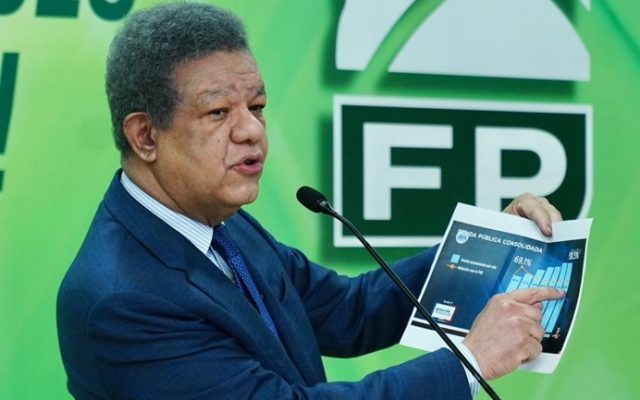 Leonel opina hay “excusas” del Gobierno ante crisis del petróleo