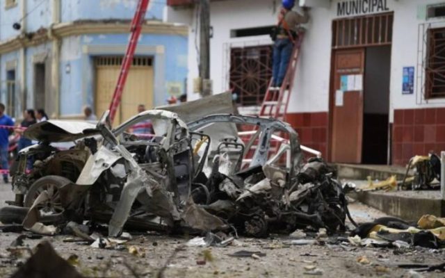 España condena ola ataques en Colombia y pide cese violencia