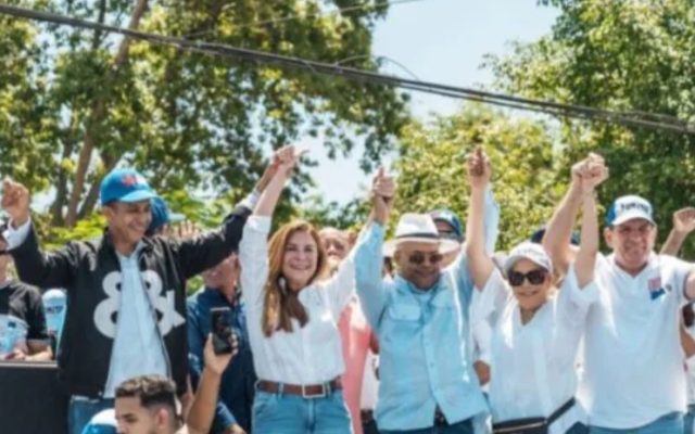 Carolina recibe apoyo del PRM en provincia Monseñor Nouel