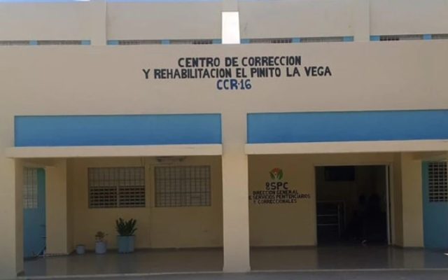 Cuatro presos resultan heridos en riña cárcel El Pinito, La Vega