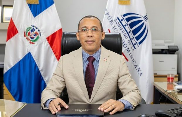 Contraloría fortalece control en los procesos pagos de contratos