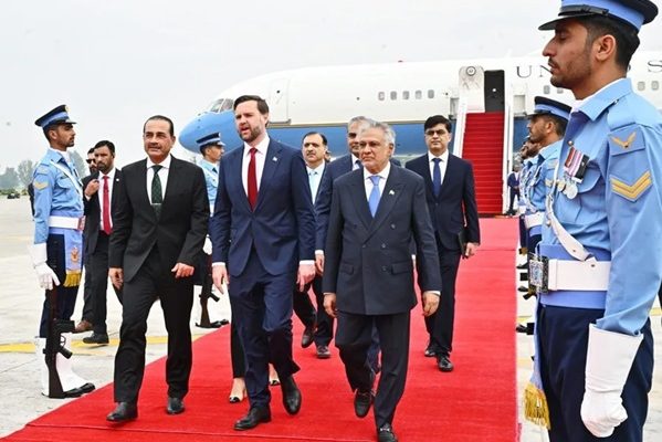 EEUU: Trump envía delegación a Islamabad a reunión con Irán